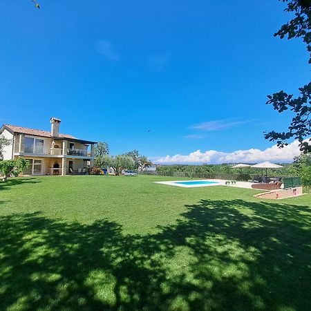 Apartments Villa Sotlar With Pool Умаг Экстерьер фото